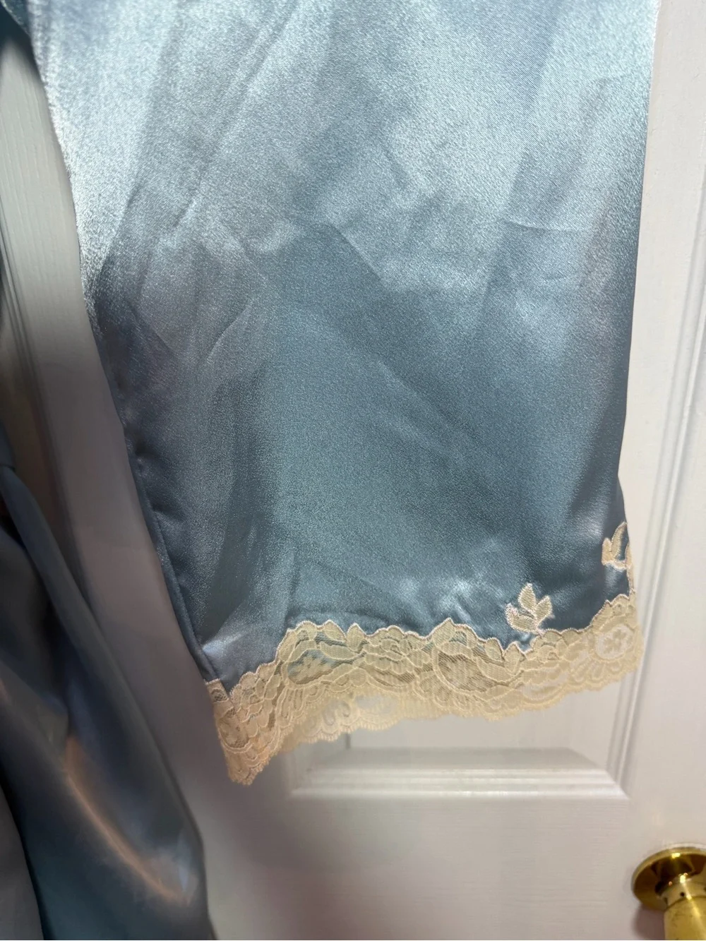 Oscar de la Renta Light Blue Satin Slip Robe